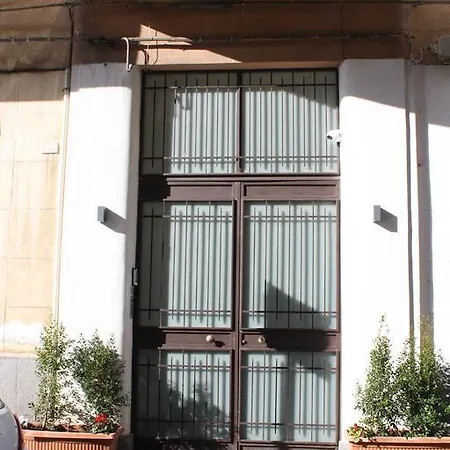 Domus Claudiae Apartamento *