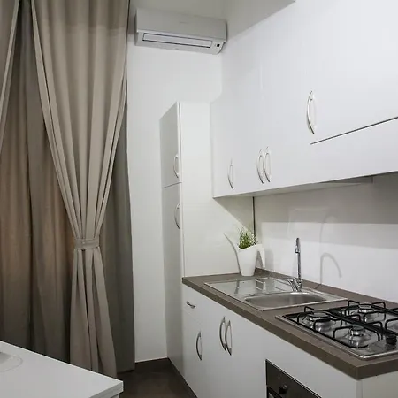 Domus Claudiae * Catania